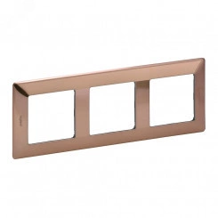 Valena LIFE Рамка 3 поста медь универсальная Valena LIFE Рамка 3 поста медь универсальная