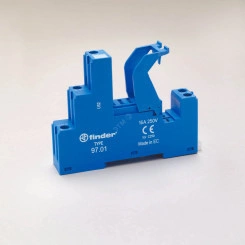 Розетка винтовые клеммы (зажимная клеть) для реле 46.61 применяются модули 86.30 99.02 в комплекте металлическая клипса 097.71 синяя