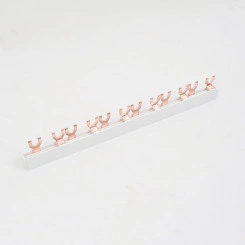 Соединительная шина BBS-MD63 типа FORK, 2 полюса, 28 присоединений, для модульной аппаратуры Соединительная шина BBS-MD63 типа FORK, 2 полюса, 28 присоединений, для модульной аппаратуры