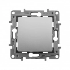 ETIKA Переключатель промежуточный винтовые клеммы 10 AX 250 В алюминий ETIKA Переключатель промежуточный винтовые клеммы 10 AX 250 В алюминий