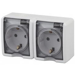 Розетка 2х2P+E IP54, шторки, 16A-250В, ОУ, Эра Эксперт, Al+Cu, белый, 11А-2404-01 Розетка 2х2P+E IP54, шторки, 16A-250В, ОУ, Эра Эксперт, Al+Cu, белый, 11А-2404-01