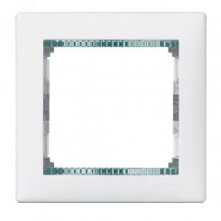 VALENA Рамка 1 пост горизонтальная белый/кристалл VALENA Рамка 1 пост горизонтальная белый/кристалл