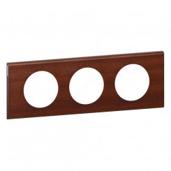 Рамка, трехпостовая, орех