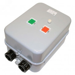 Пускатель электромагнитный У2 В, 220В, РТТ-231, 63,0А Пускатель электромагнитный У2 В, 220В, РТТ-231, 63,0А