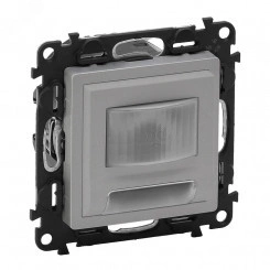 Valena LIFE Указатель световой с датчиком движения 180° С лицевой панелью Винтовые зажимы Алюминий