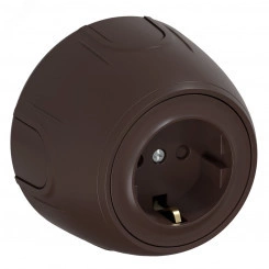 Розетка с заземлением Rotondo, защитные шторки, винтовые контакты, цвет коричневый Розетка с заземлением Rotondo, защитные шторки, винтовые контакты, цвет коричневый