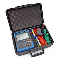 Мегаомметр DT-6605 Мегаомметр DT-6605