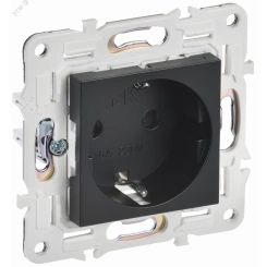 SKANDY Розетка с заземлением с защитными шторками 16А SK-R04Bl черный IEK SKANDY Розетка с заземлением с защитными шторками 16А SK-R04Bl черный IEK