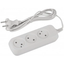 Удлинитель электрический 3 розетки без заземления 1,5м ШВВП 2x0.75мм2 UDL-6-315 Greenline ЭРА