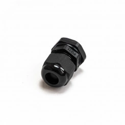 Сальник PG 11 (IP68) d отверстия 5-10 мм черный (3 шт/уп) Сальник PG 11 (IP68) d отверстия 5-10 мм черный (3 шт/уп)