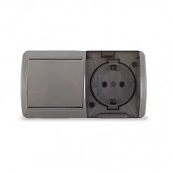 Клио блок наружный горизонтальный: выключатель одноклавишный + розетка одноместная с прозрачной крышкой, IP54, с/з, 16А, 220В, серый Клио блок наружный горизонтальный: выключатель одноклавишный + розетка одноместная с прозрачной крышкой, IP54, с/з, 16А, 220В, серый