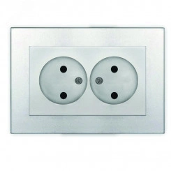 Розетка двухместная UNIVersal серия Афина б/з, с/у, 16А, 220В, серебро (еврослот), механизм Розетка двухместная UNIVersal серия Афина б/з, с/у, 16А, 220В, серебро (еврослот), механизм