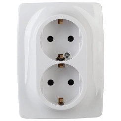 Розетка 2X2P+E Schuko, 16A-250В, винт, Эра12, белый, 12-2116-01 Розетка 2X2P+E Schuko, 16A-250В, винт, Эра12, белый, 12-2116-01