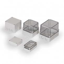 Cubo S 75 x 125 x 60 мм, 50 мм основание, глухая стенка, серая крышка, PC, IP 66/67
