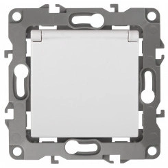 Розетка 2P+E Schuko со шторками с крышкой, 16А-250В, б.л., Эра12, белый, 12-2003-01 Розетка 2P+E Schuko со шторками с крышкой, 16А-250В, б.л., Эра12, белый, 12-2003-01