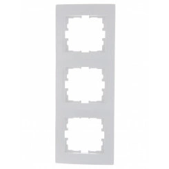 KARINA Рамка 3-ая вертикальная б/вст белая (10шт/120шт)